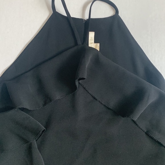 Cooper & Ella Black Ruffle Cold Shoulder Top Large - Picture 6 of 12